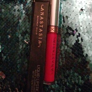 Anastasia Beverly Hills liquid lipstick
